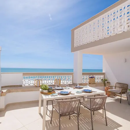 Casa Na Muralha - Front - Rooftop Jacuzzi By Dreamvillasalbufeira البوفيرا