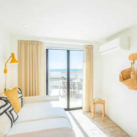 Casa Na Muralha - Front - Rooftop Jacuzzi By Dreamvillasalbufeira فيلة البوفيرا